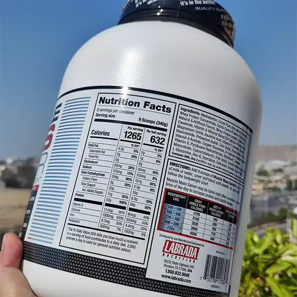 گینر ماسل مس لابرادا | Labrada Nutrition Muscle Mass Gainer-سم7شاپ-sam7shop.ir